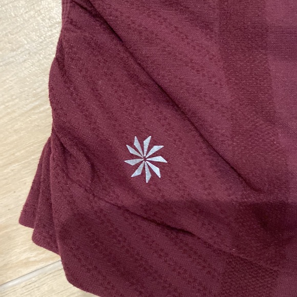 Athleta - Momentum Seamless Tee - Size S - Color Burgundy - Picture 3 of 7